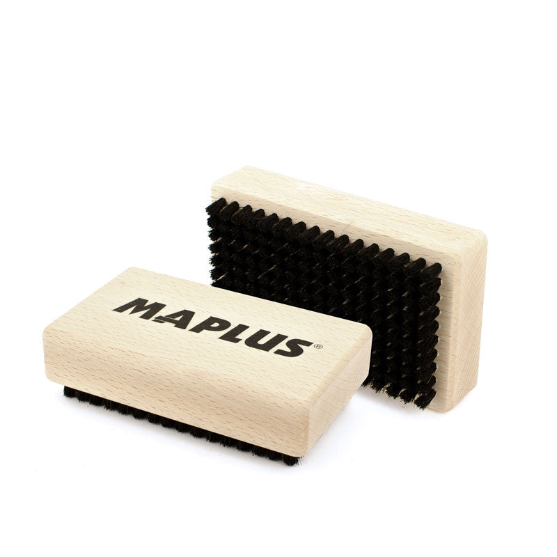 SOFT HORSEHAIR MANUAL BRUSH